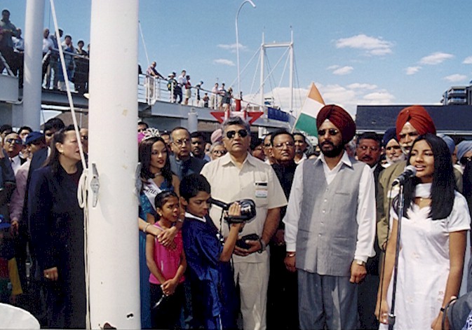 Panorama9.jpg (100042 bytes)